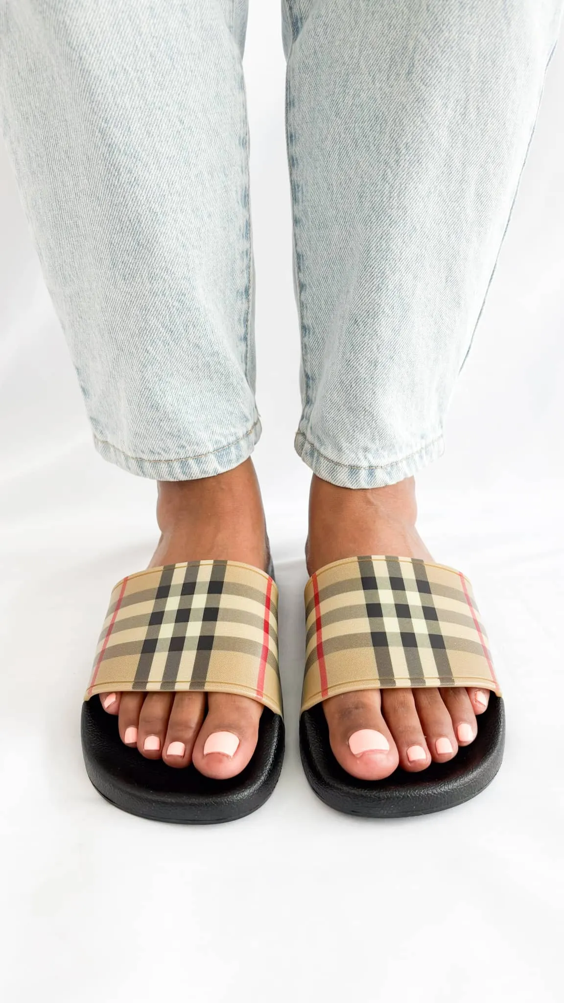 Burberry Furley Pool Slides