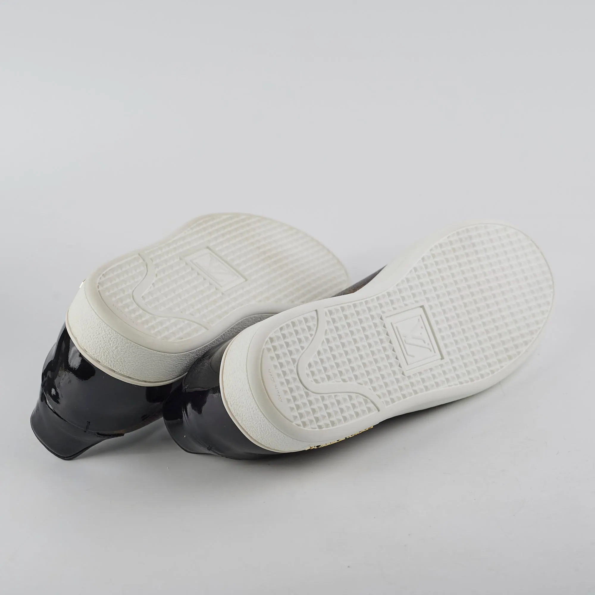 Louis Vuitton Frontrow Sneakers Monogram Size 38