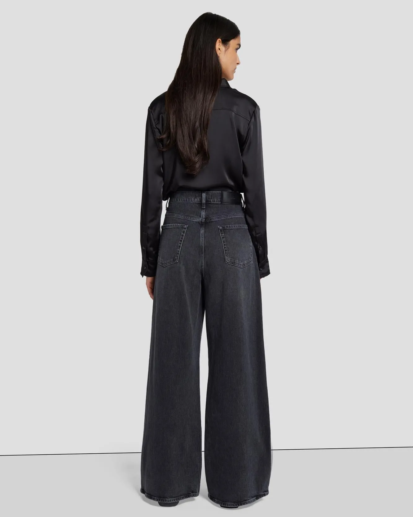 MANKIND Zoey Super Wide Leg in Licorice
