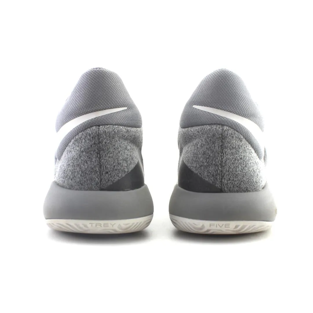NIKE TREY 5