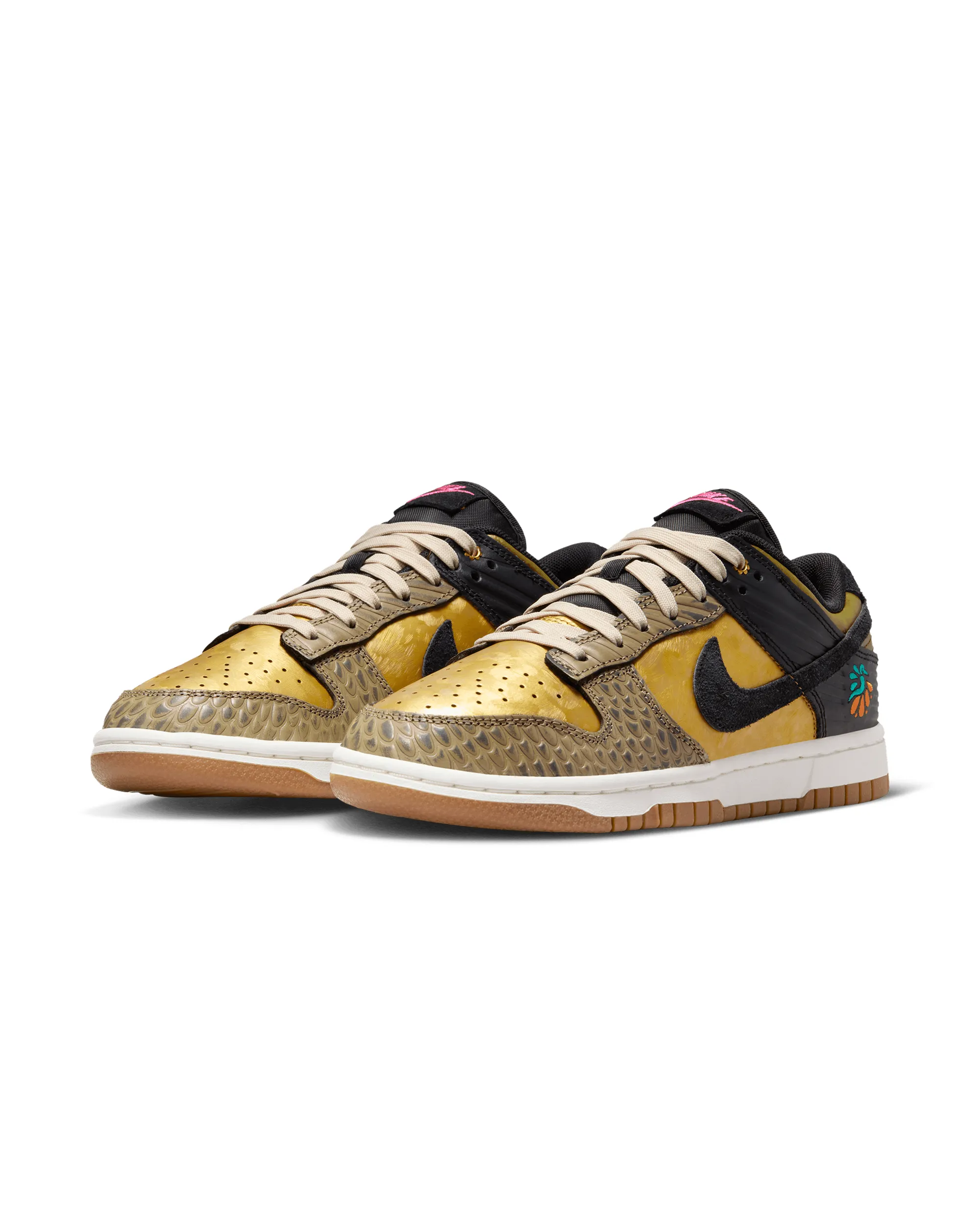 Womens Dunk Low  - Black / Khaki Metallic Gold / Medium Ash